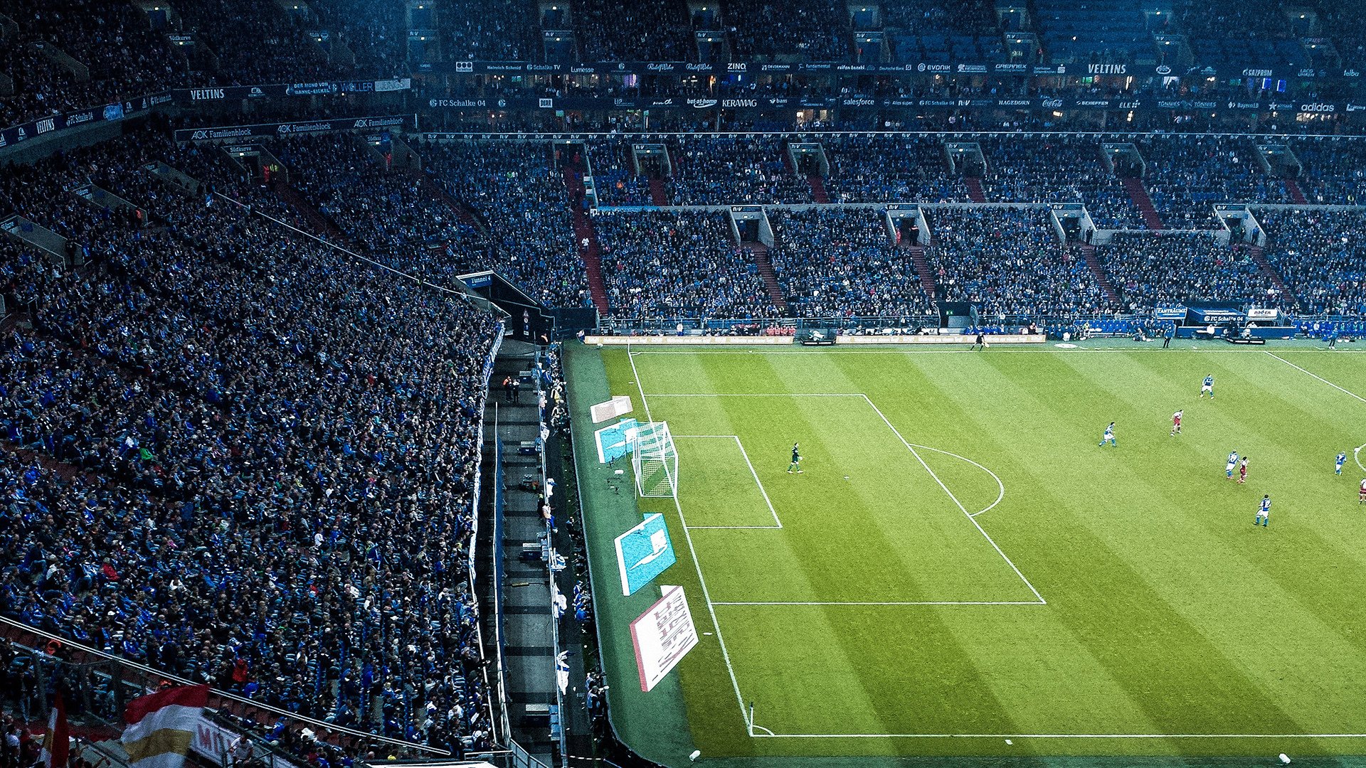 乐鱼体育(中国)官方网站-《堡垒之夜》新地图上线,战术多样性增强,堡垒之夜玩法介绍